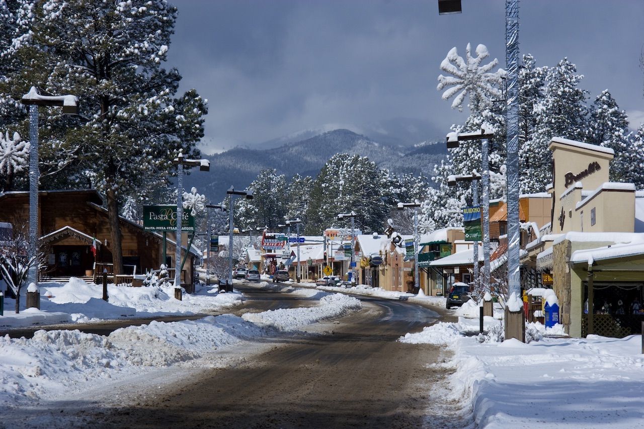 Snowy evening in Midtown Ruidoso